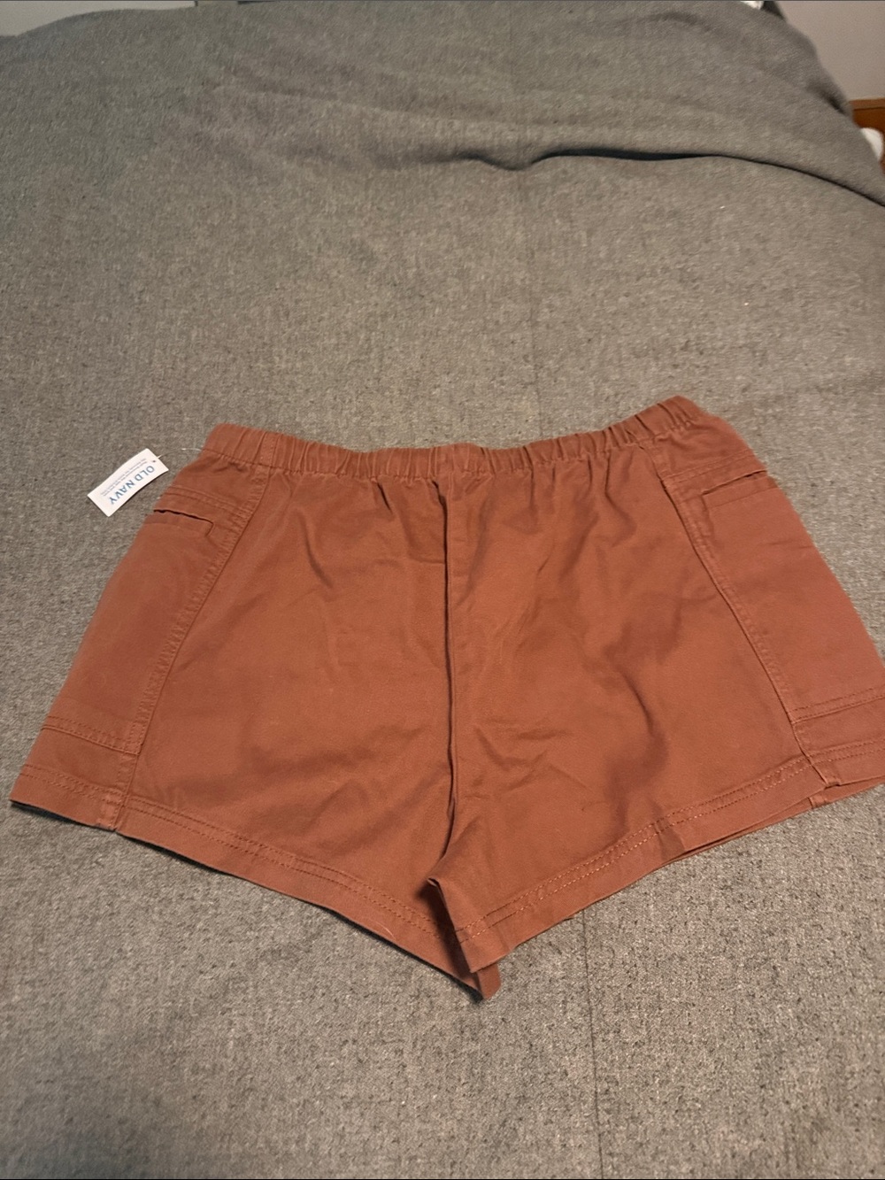 Old Navy high waisted pull on utility shorts, NWT, L - Picture 3 of 5